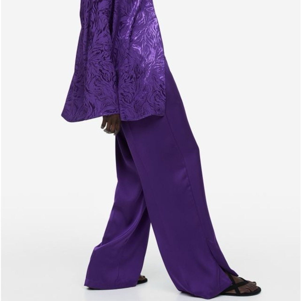 Wide leg purple satin pants - Picture 5 of 11